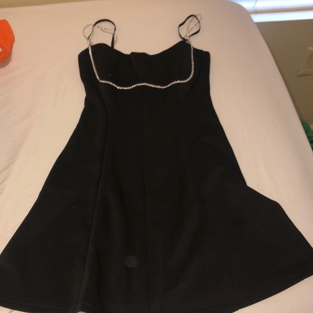 Black pleated dress